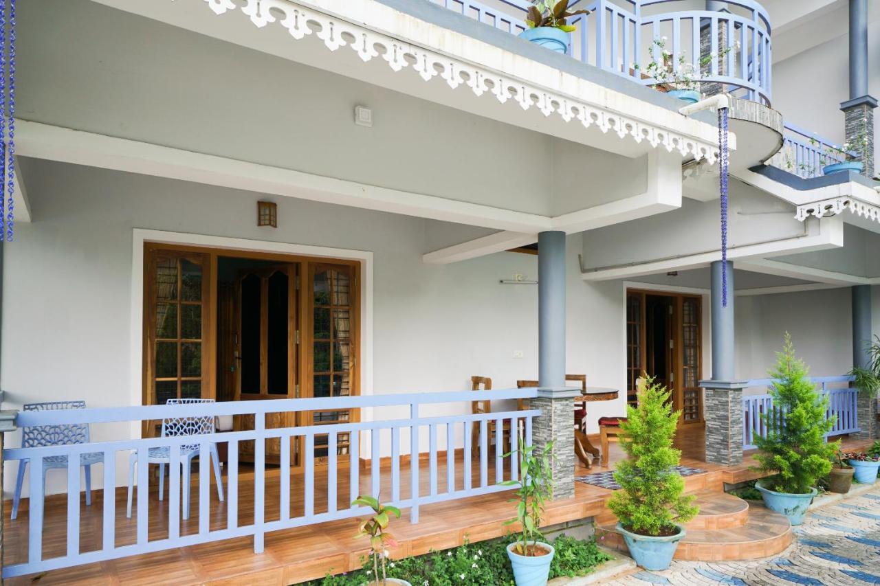 Munnar Blue Mist Bed & Breakfast Exterior photo